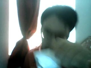 jb présente la capote