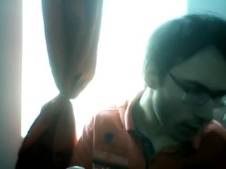 jb présente la capote