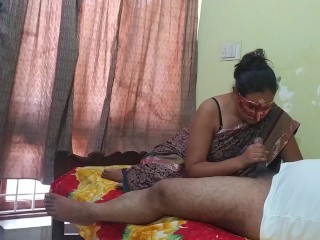 Sexy desi babhi blowjob | Indian Bhabhi blowjob to husband | Indian blowjob