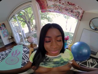 VRALLURE Completely Stretched