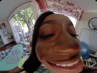 VRALLURE Completely Stretched