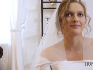 HUNT4K. For cash mature guy gets the opportunity to fuck pretty bride