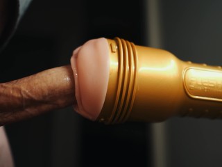 Fucking my fleshlight