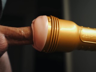 Fucking my fleshlight