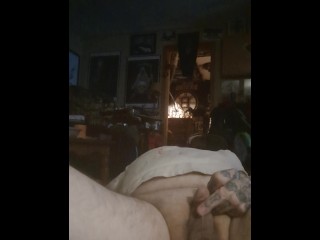 Lildicklancepeeing on himself 