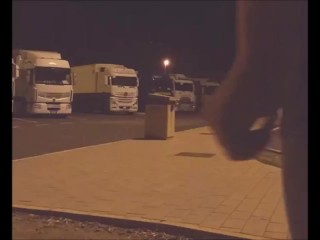 SusyTrav slut walk looking for truckers