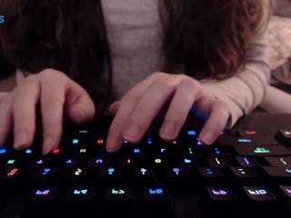 • Keyboard tapping •