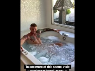 Famous Tiktoker Jess Miller Gets Dripping Wet Pussy Fucked Hard in Bathtub Sex in 4k
