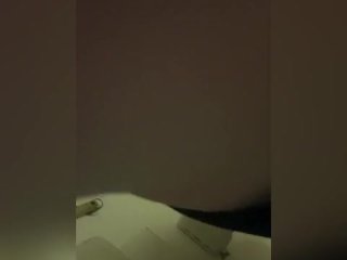 【二穴バイブで3点責め】オープンショーツにリモバイを仕込んでエレベーターへ【ド淫乱OLのナイトルーティーン】