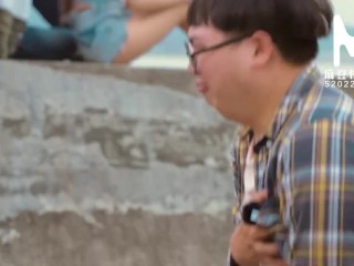 【国产】麻豆传媒作品/MTVQ6-EP2麻豆恋爱巴士-节目篇下集_001/免费观看