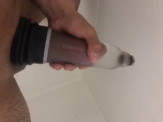 How to get a bigger DICK! Dick pumping using Bathmate Hydromax Penis Pump 