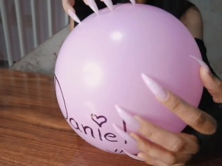 popping balloon (custom clip)