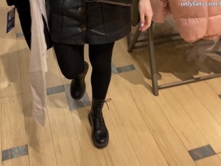 Fucked her in the fitting room of the store / outdoor, public