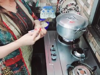 Punjabi Maid Busy in Cooking While Her Ass Fucked By Her Owner With Clear Hindi Audio