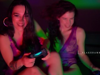 horny lesbian gamers