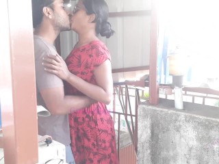 Chadpe Rent Owasula Kiraydar Larki se - Indian Desi Hindi Sex Story Outdoor Sex