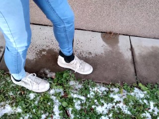 Wetting my new sexy tight jeans in public street