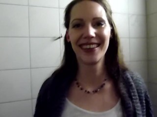 Viktoria Goo - Swallowing a massive pissload at the truckstop restroom