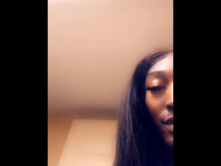 Verified BBC Tgirl (Follow me on Twitter)..….@kushdoll3 looking for partners / orgy's  