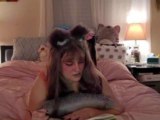UWU Catgirl Rides Pillow while Reading