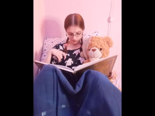 Cute teen reads a book and plays with her pussy before bed (teaser)