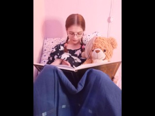 Cute teen reads a book and plays with her pussy before bed (teaser)