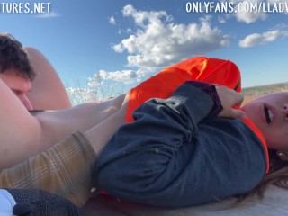 Sexy Teen Slut Needs Dick In Treestand - Outdoors Public