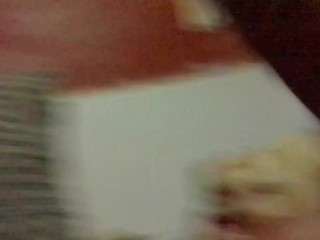 Una paja , necesito ayuda urgente para la soledad 