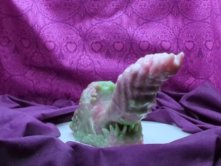 DirtyBits' Review - Tallfang's Maw - From The Edge - ASMR Audio Toy Review