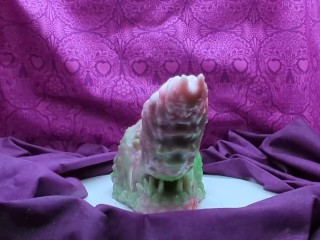 DirtyBits' Review - Tallfang's Maw - From The Edge - ASMR Audio Toy Review