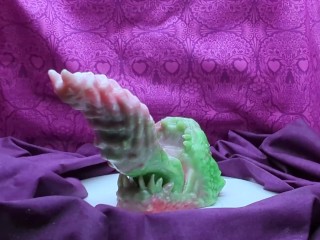 DirtyBits' Review - Tallfang's Maw - From The Edge - ASMR Audio Toy Review