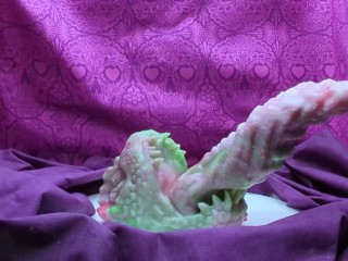 DirtyBits' Review - Tallfang's Maw - From The Edge - ASMR Audio Toy Review