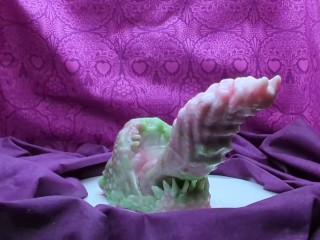 DirtyBits' Review - Tallfang's Maw - From The Edge - ASMR Audio Toy Review