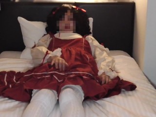 ロリータ服でおとこの娘が潮吹きオナニーしました。