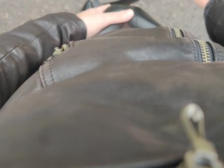 女装 レザー ジャケット スカート オナニー 調教 パンプス 黒パンスト 日本人