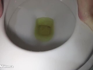 Very long closeup peeing