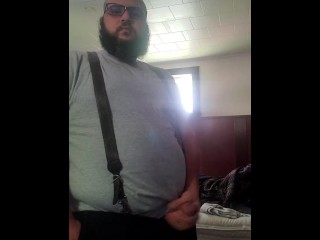 Fully clothed fat arab masterbating 