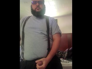 Fully clothed fat arab masterbating 