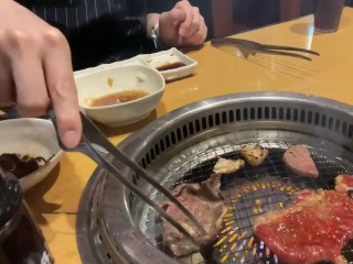 淫乱OLが休日に1人で焼肉を食べる①