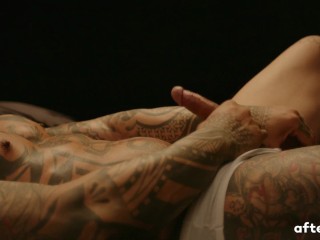 Damian Dragon gives JOI and tells you how to touch yourself