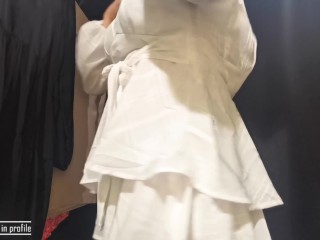 Hot Milf showed her body in the dressing room