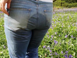 ⭐ Blonde Girl Pissing Her Jeans Amongst The Flowers In Public!