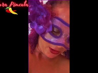 Senhora Pimenta em delicioso vídeo de transmissão em chat cam.