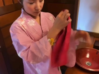 Open -air bath of cherry blossoms and bamboo