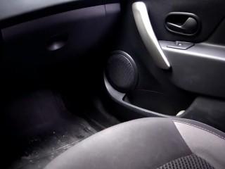 I get horny in my office and go out to masturbate in the car