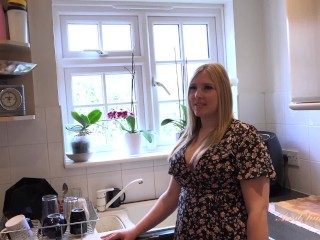 Aunt Judy's XXX - Hot BBW MILF Charlie Rae Fucks her Lazy Step-Nephew in the Kitchen