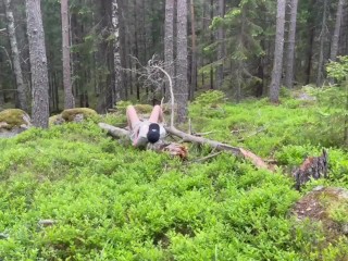 Fantasin uppfylld i skogen. Se mer på min OF