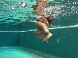 Vyvan Hill super beautiful underwater babe