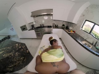 Ebony Babe Lacey London as PRINCESS Tiana Turns FROG Into Lover VR Porn