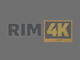 RIM4K. Stud has to postpone cleaning because of sex with two roomies